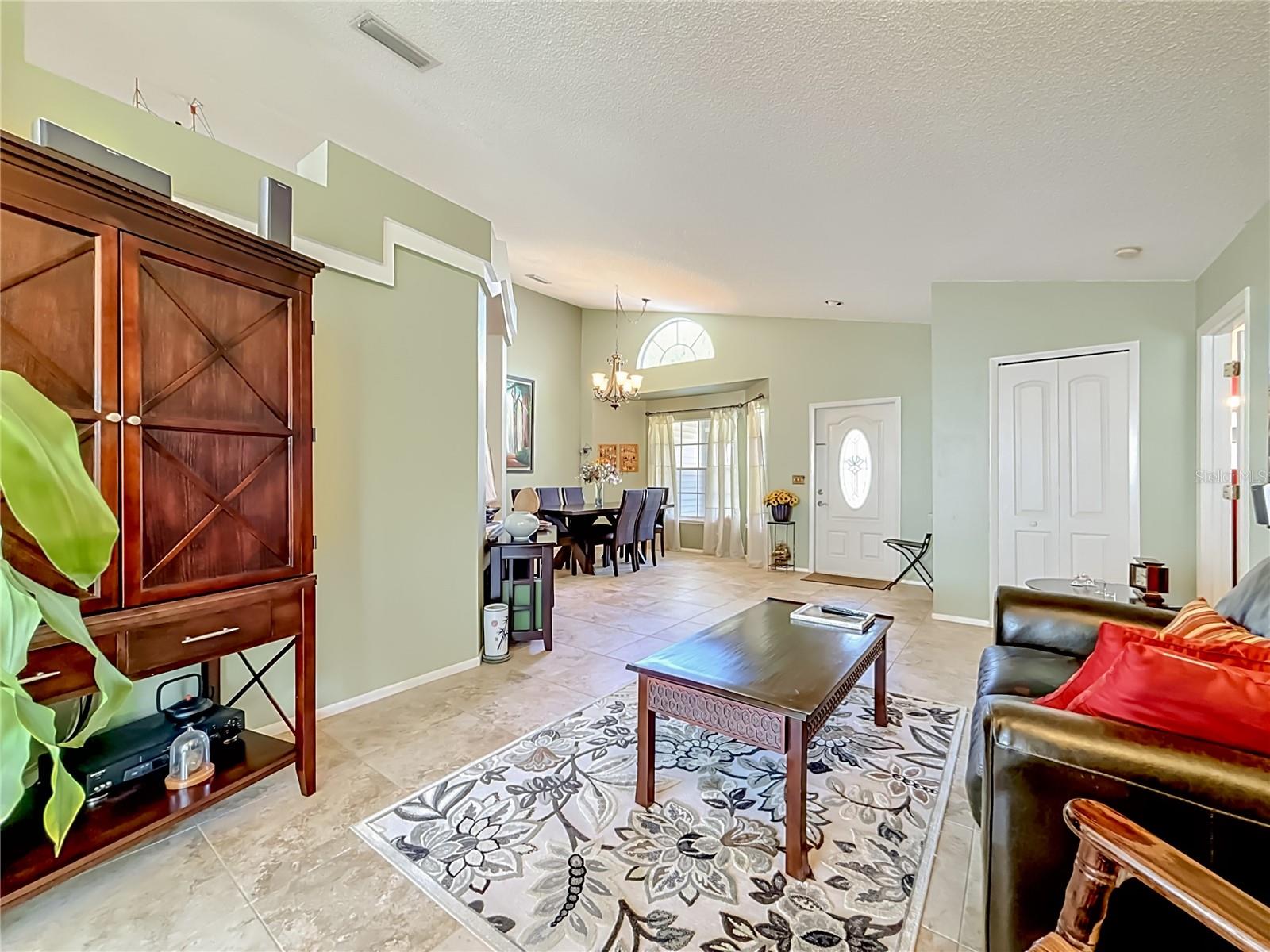 Image 6 of 71 For 2924 Penridge Drive