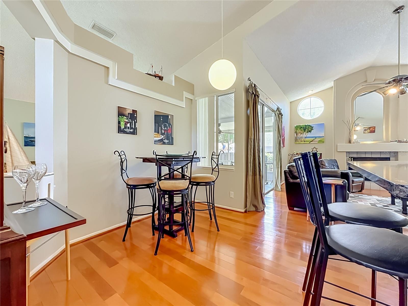 Image 9 of 71 For 2924 Penridge Drive