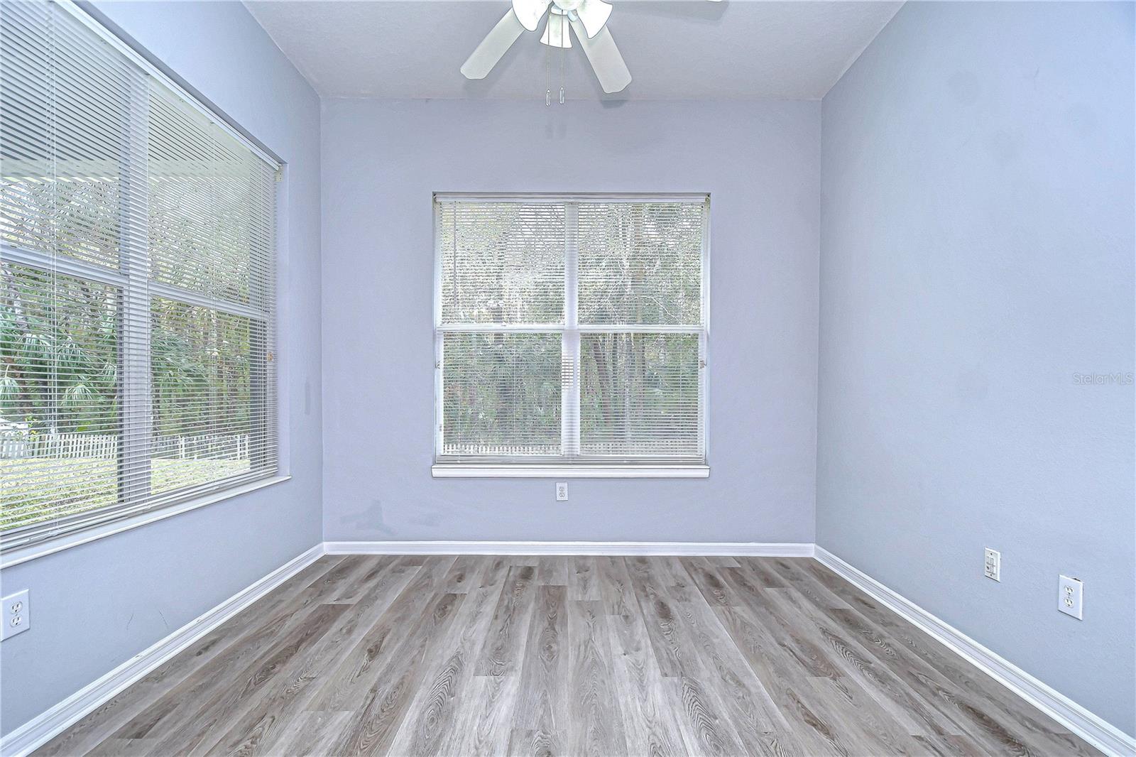 Image 33 of 67 For 5103 Ashcrest Court