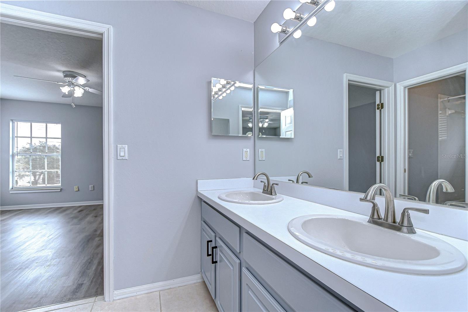 Image 49 of 67 For 5103 Ashcrest Court