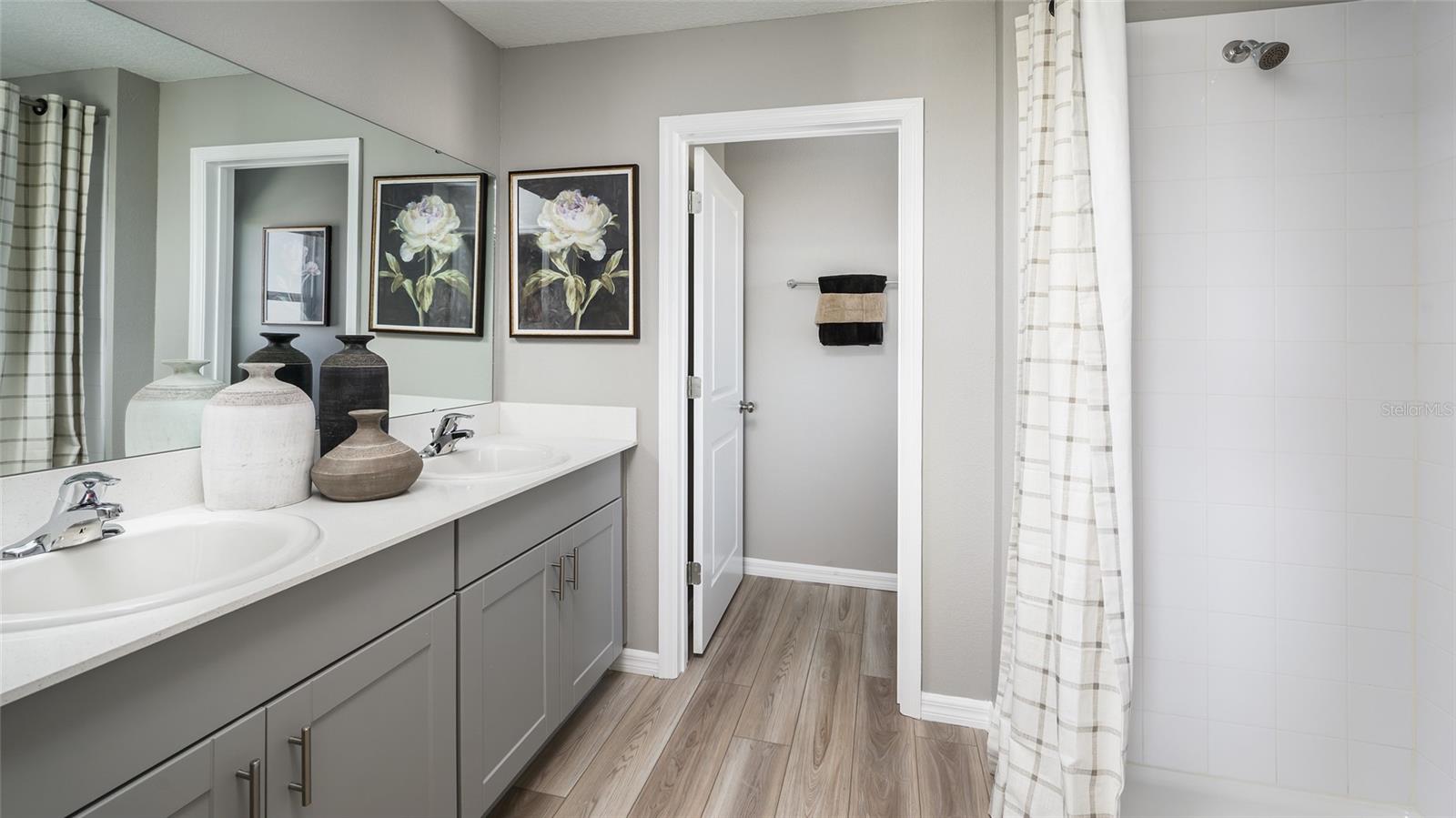 Image 7 of 21 For 5377 San Pietro Drive