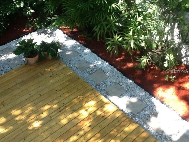 Image 10 of 21 For 5300 Bayshore Boulevard A5