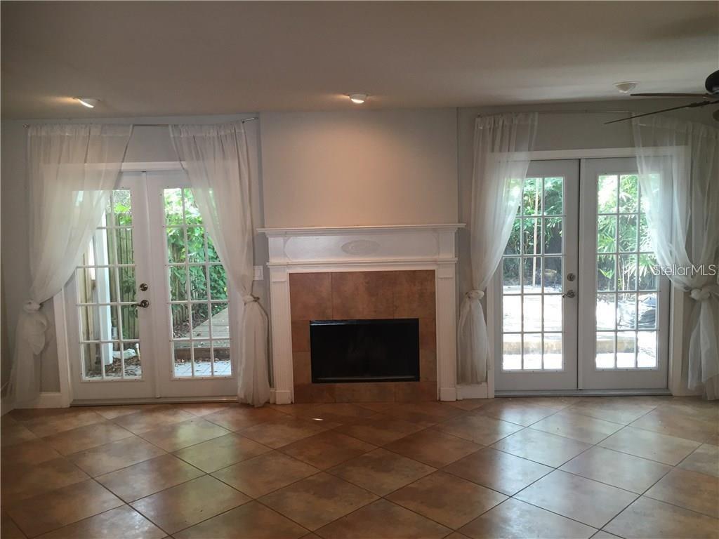 Image 4 of 21 For 5300 Bayshore Boulevard A5