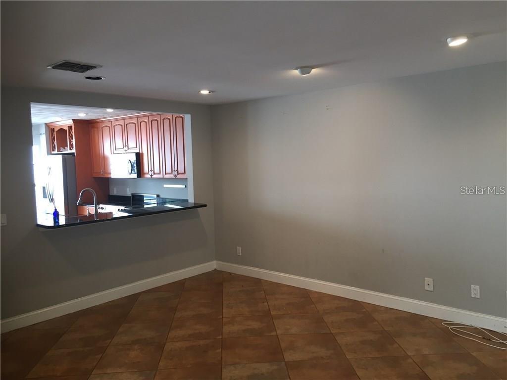 Image 7 of 21 For 5300 Bayshore Boulevard A5