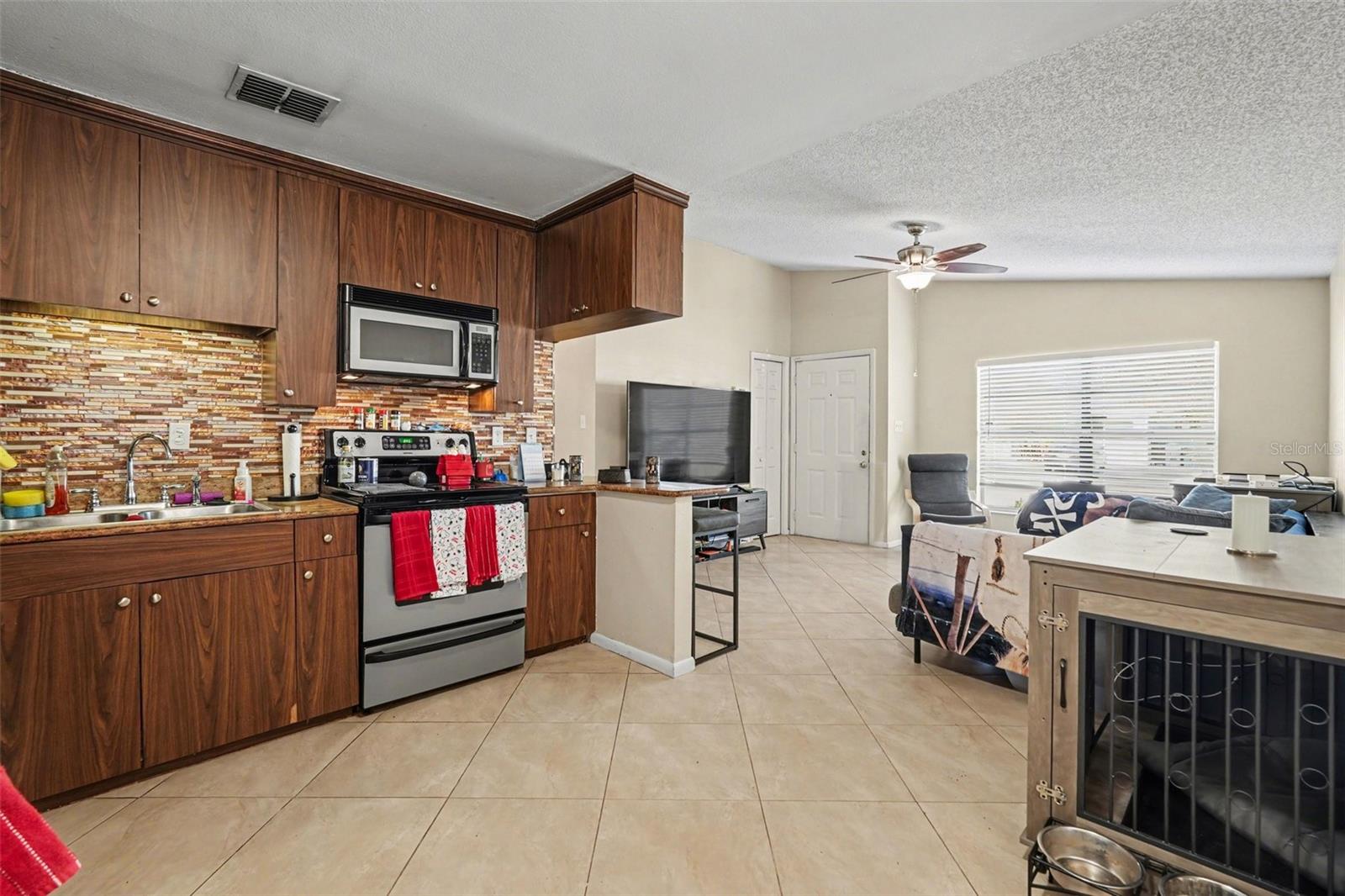 Image 11 of 49 For 412 Idlewild Avenue