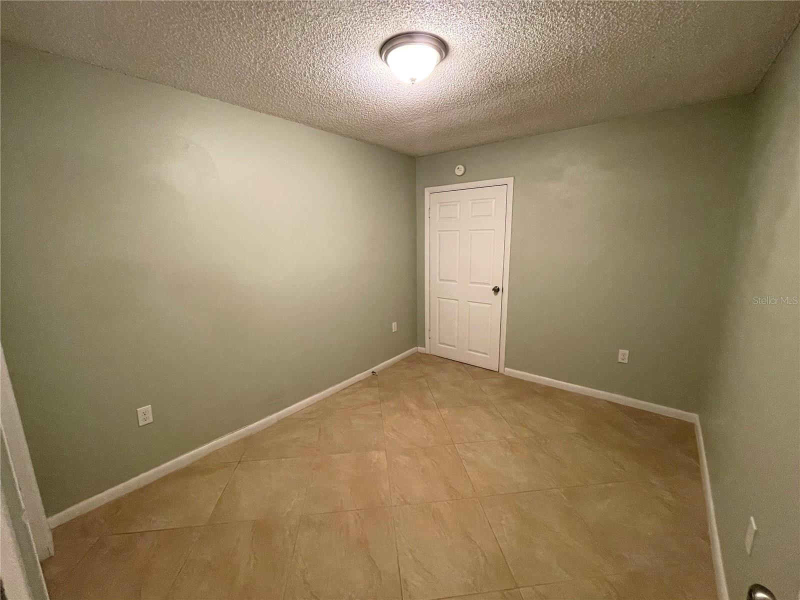 Image 42 of 49 For 412 Idlewild Avenue