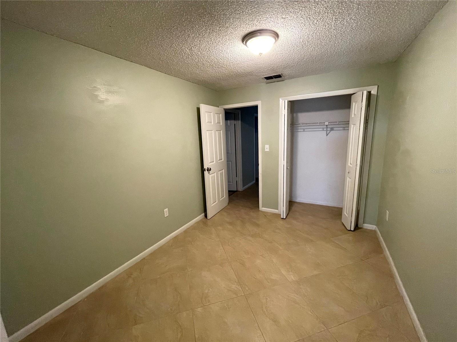 Image 43 of 49 For 412 Idlewild Avenue