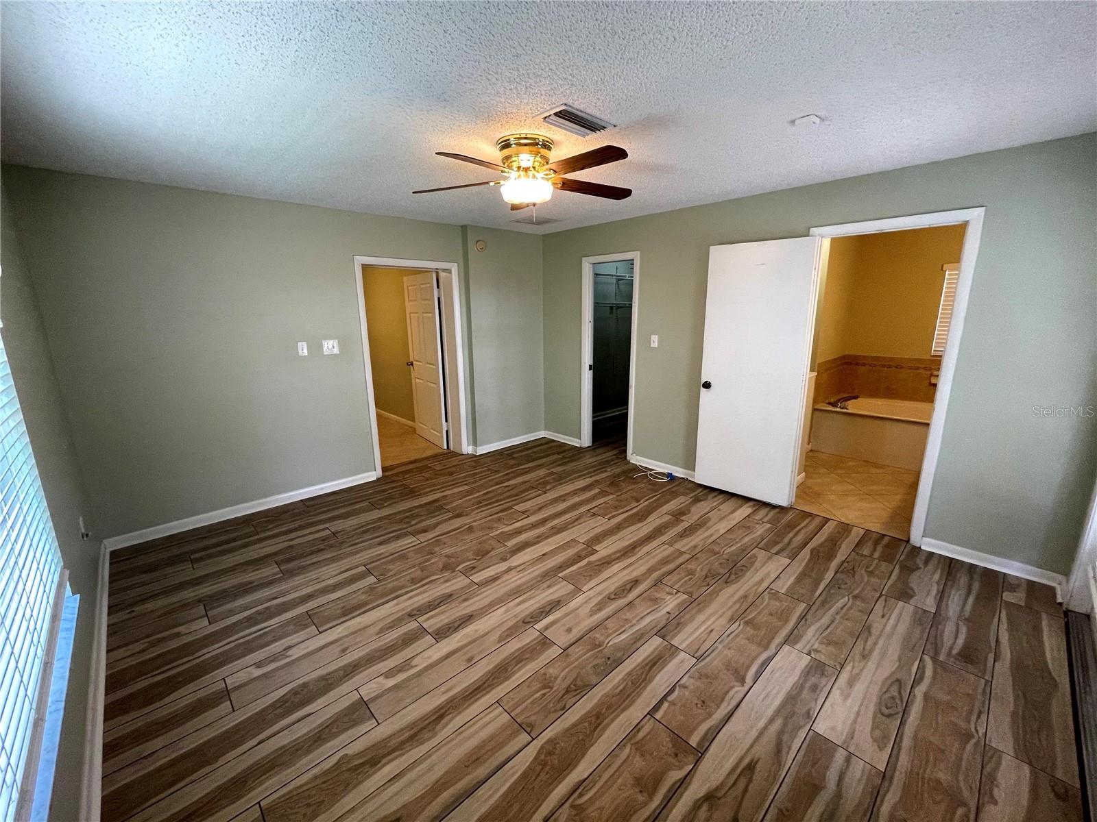 Image 45 of 49 For 412 Idlewild Avenue