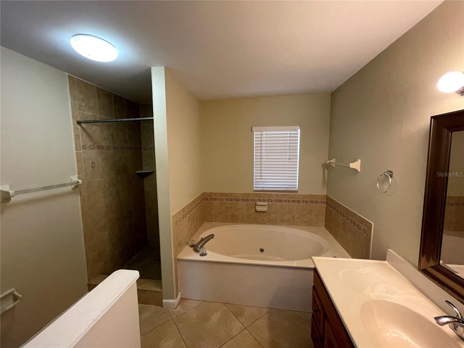 Image 48 of 49 For 412 Idlewild Avenue