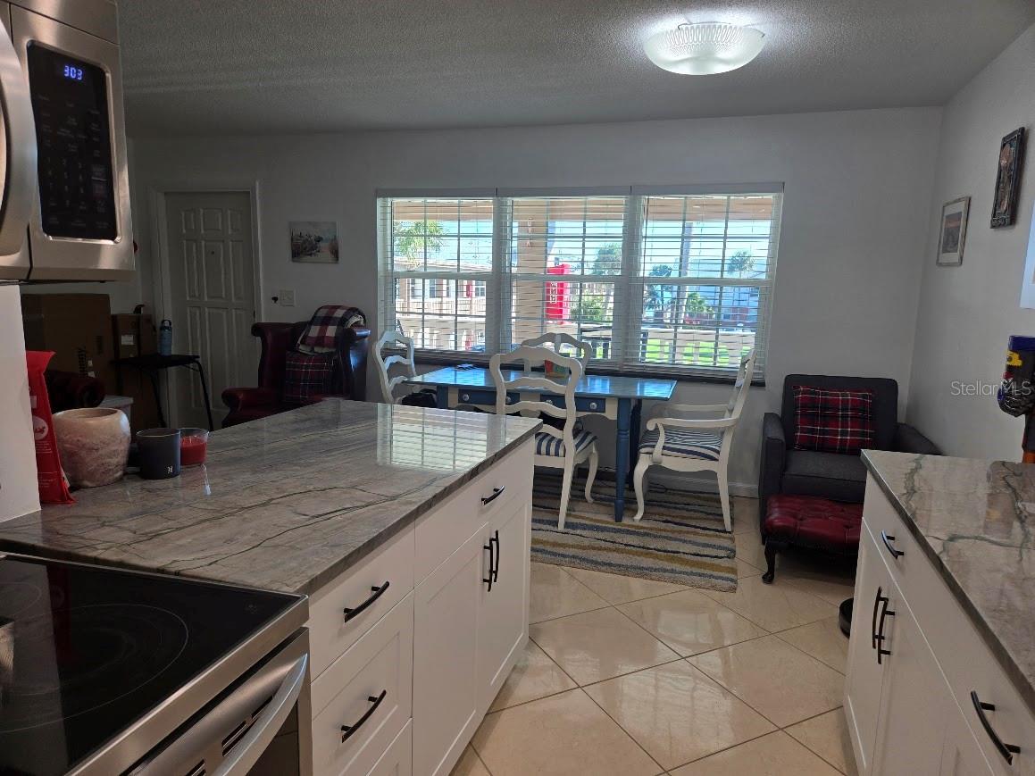 Image 6 of 16 For 650 Pinellas Point Drive S 204