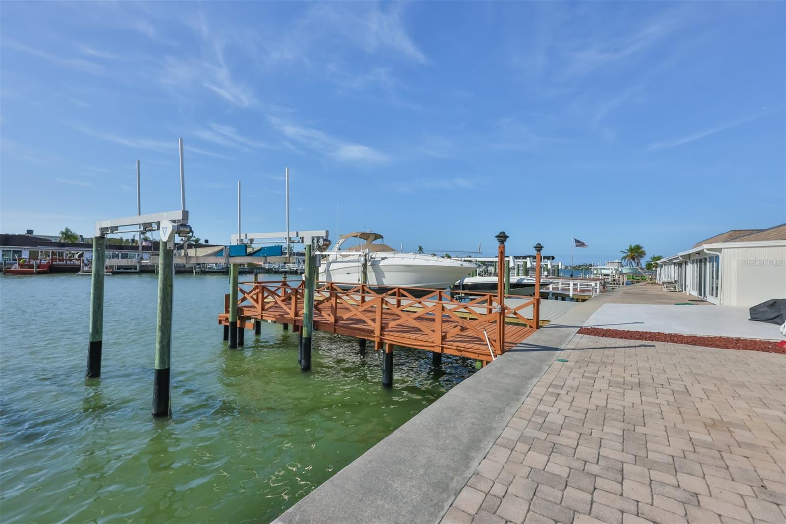 Image 17 of 27 For 574 Boca Ciega Point Boulevard N 2205
