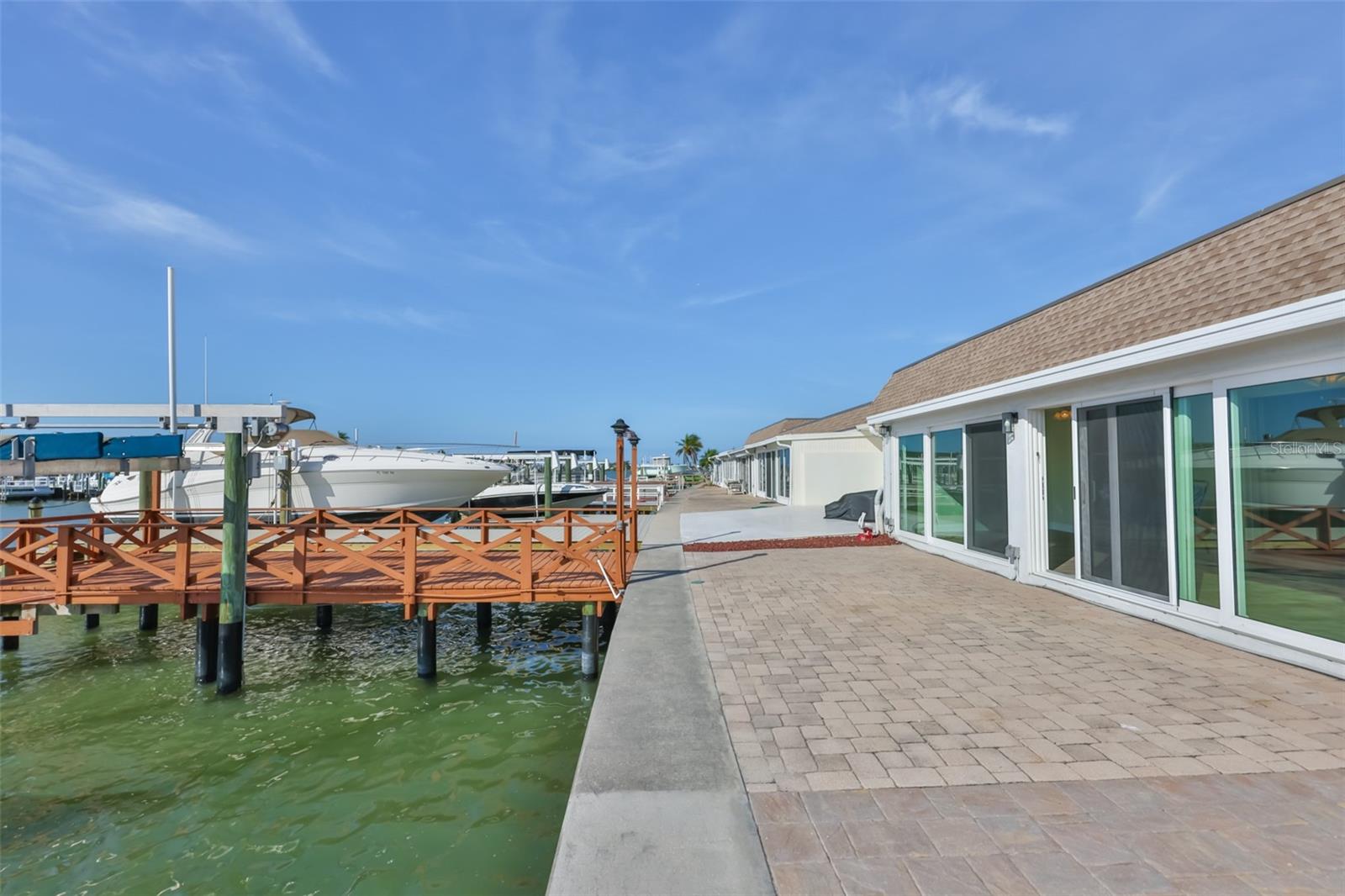 Image 18 of 27 For 574 Boca Ciega Point Boulevard N 2205