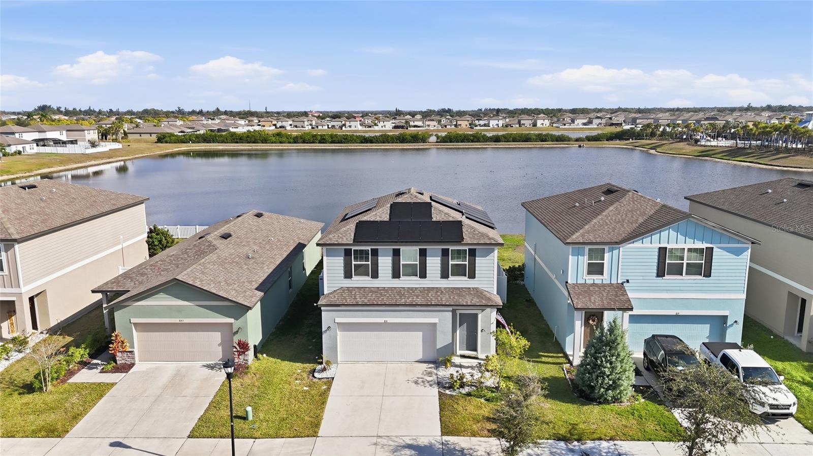 Image 22 of 29 For 831 Sunlit Coral Street