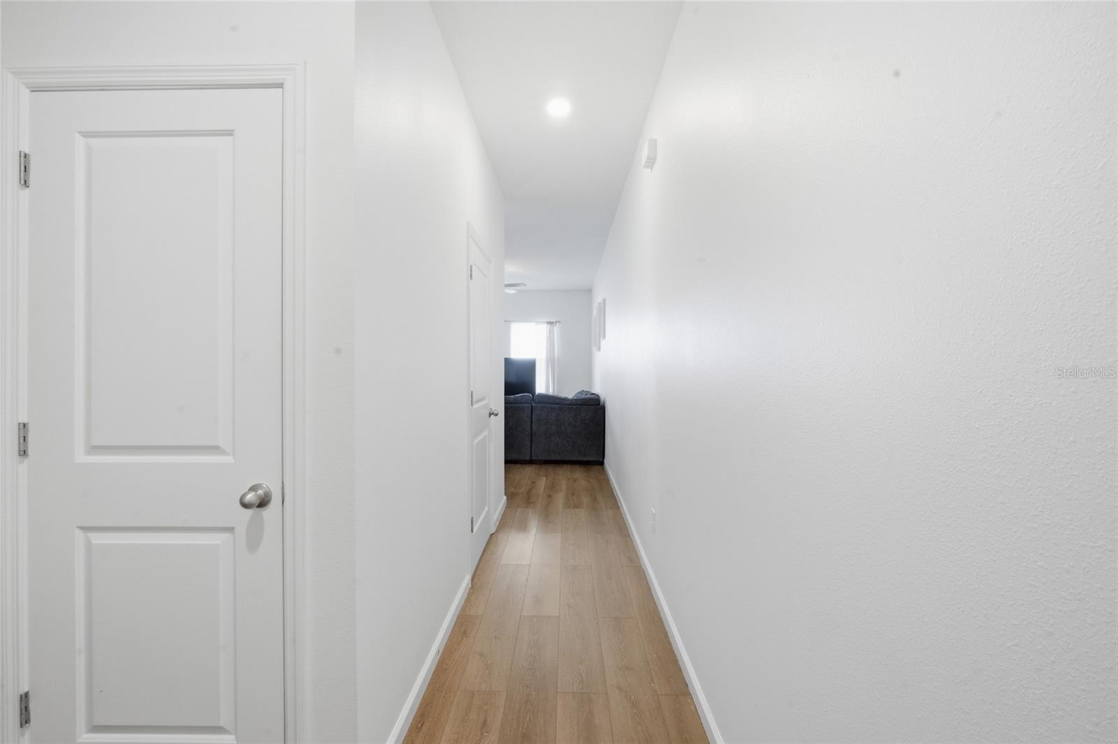 Image 3 of 29 For 831 Sunlit Coral Street