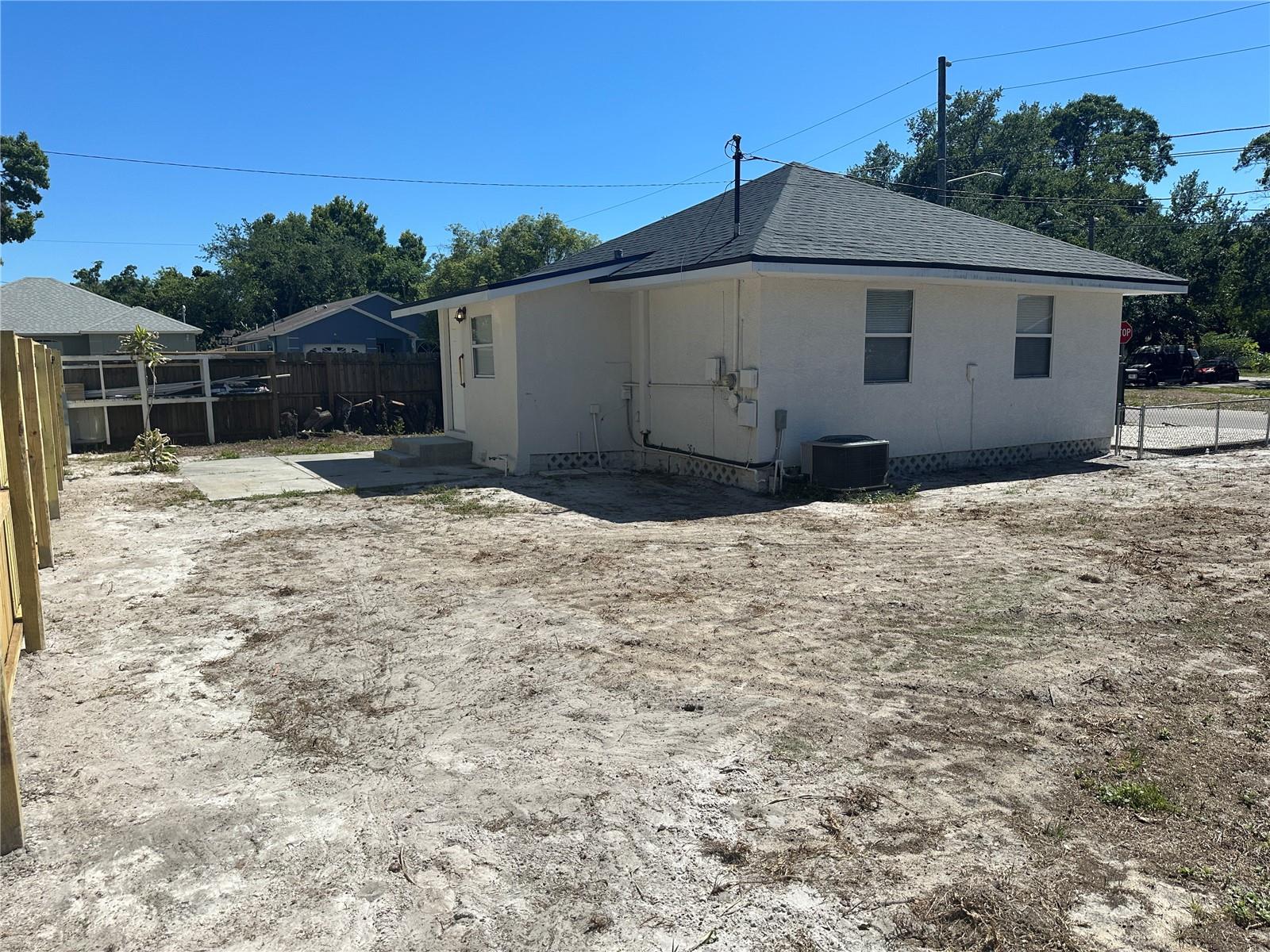 Image 13 of 14 For 2901 20th Street N