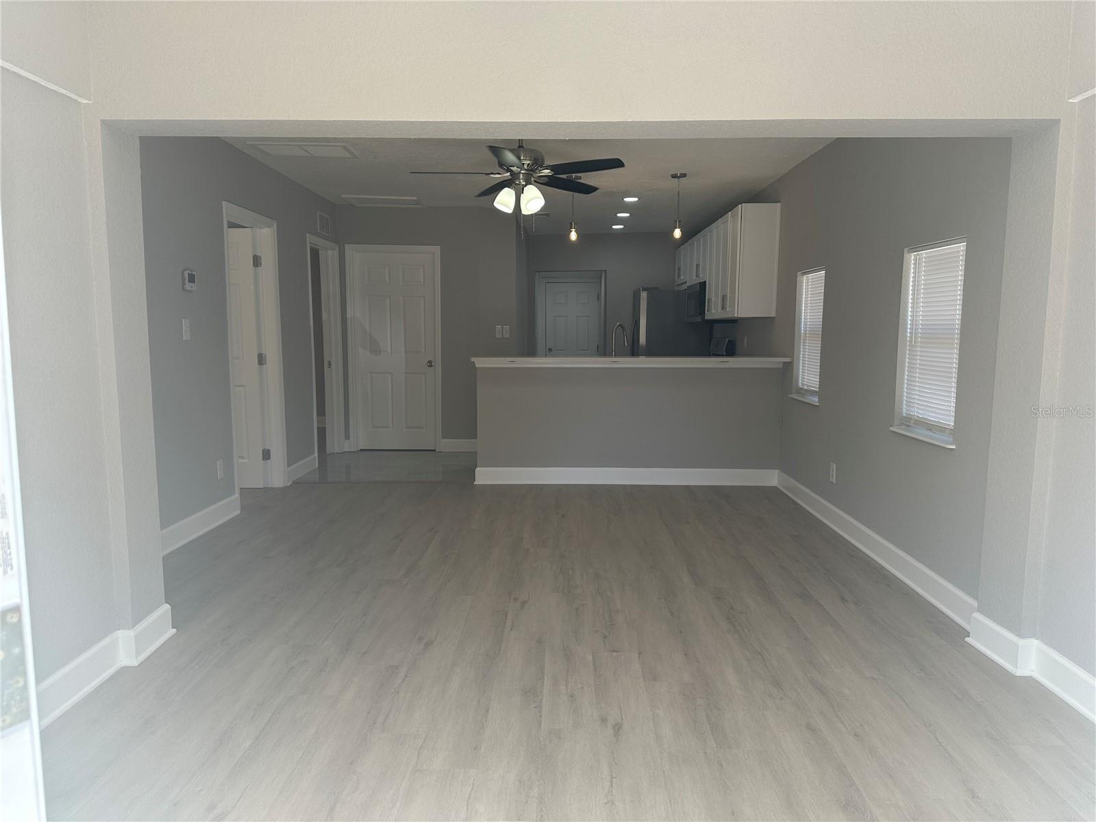 Image 2 of 14 For 2901 20th Street N