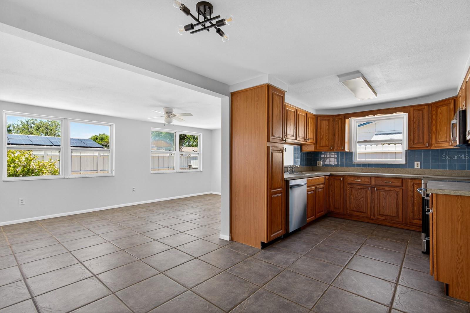 Image 10 of 49 For 4601 Durney Street