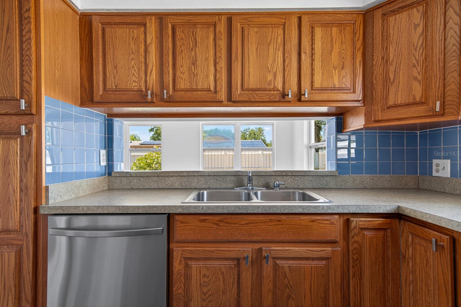 Image 13 of 49 For 4601 Durney Street