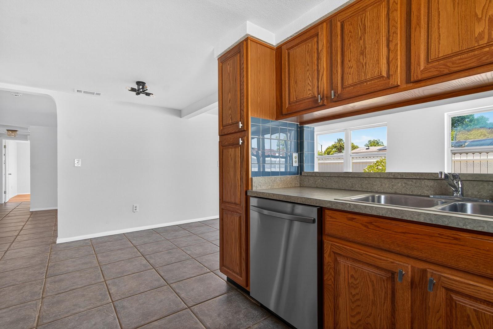 Image 16 of 49 For 4601 Durney Street