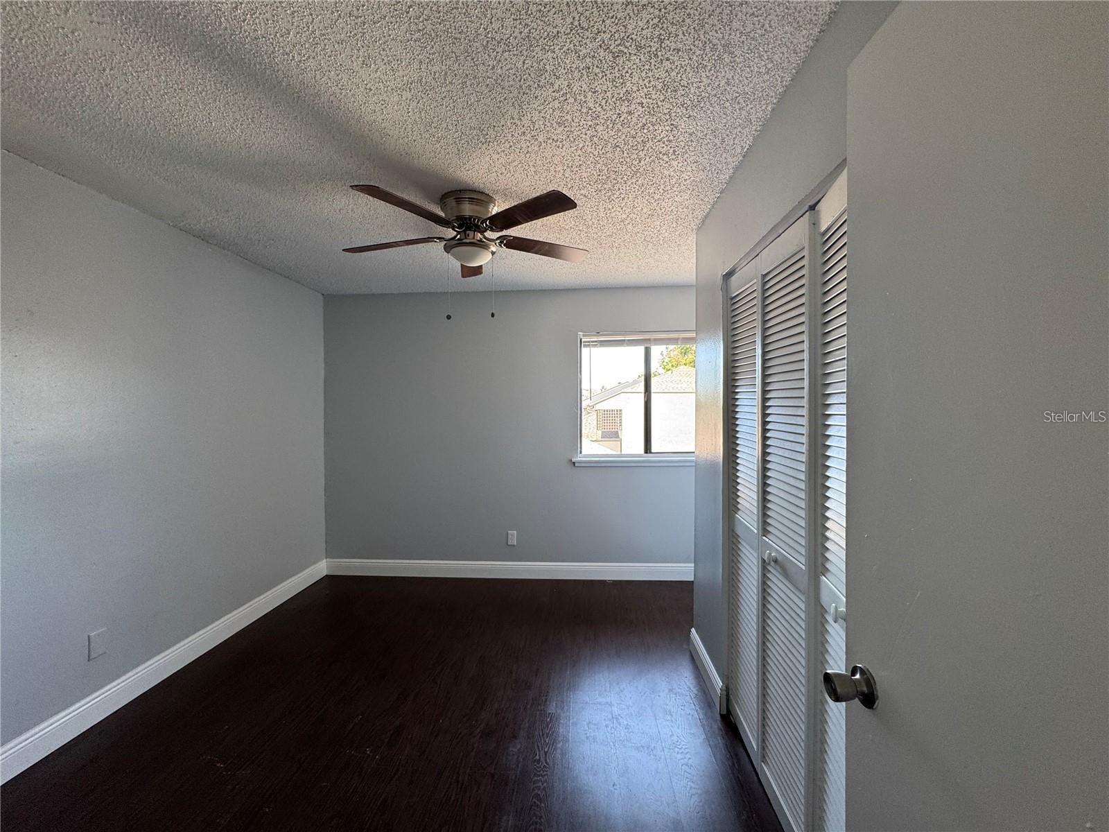 Image 13 of 21 For 7039 Lenox Drive