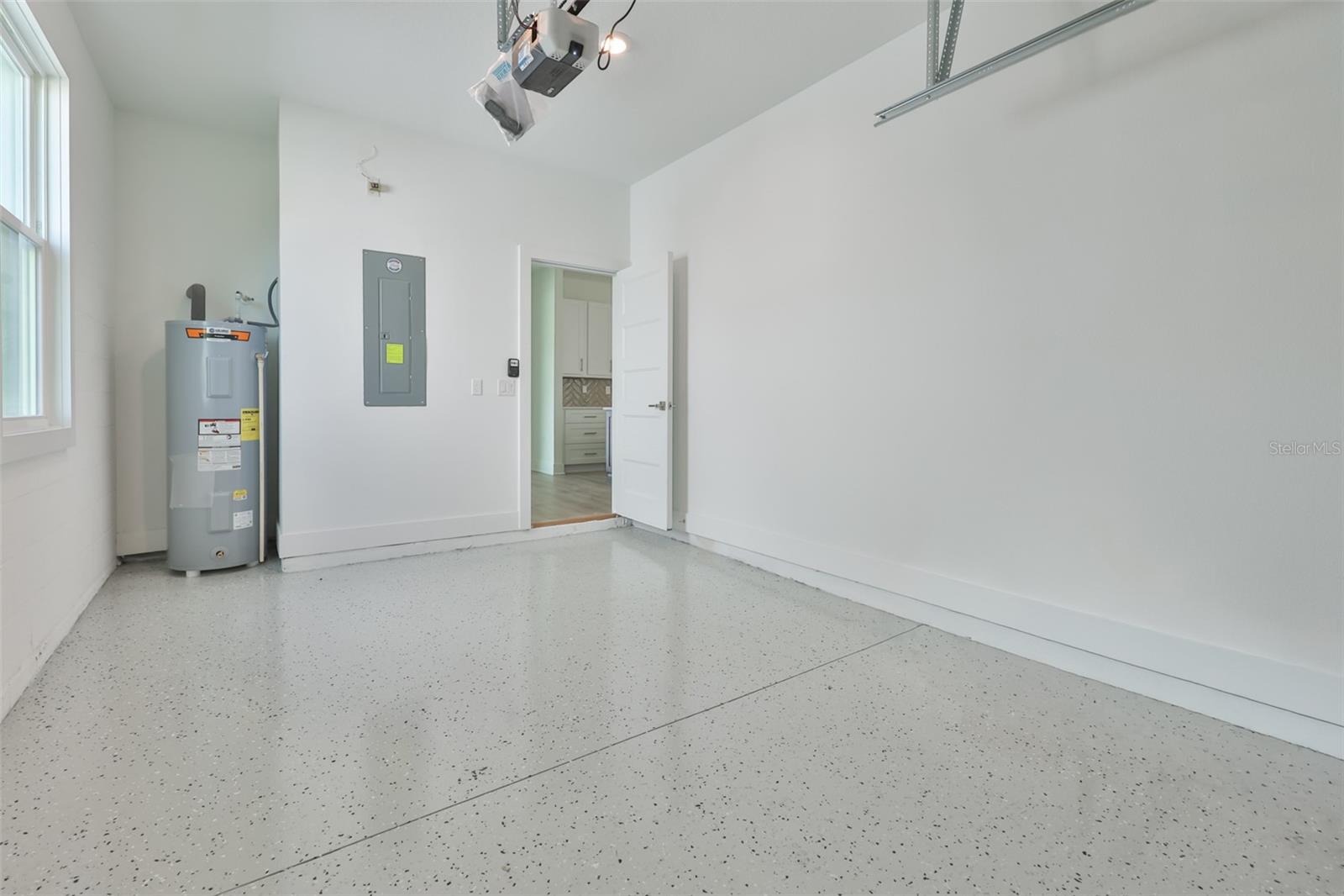 Image 21 of 32 For 4171 56th Avenue N