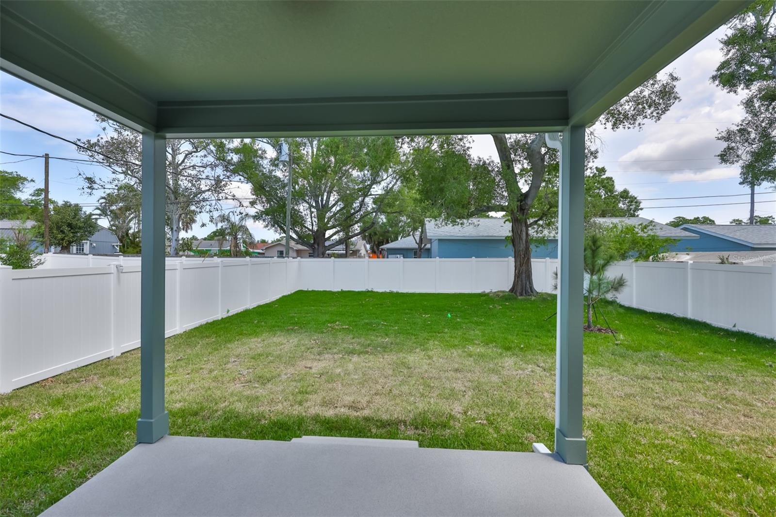 Image 22 of 32 For 4171 56th Avenue N