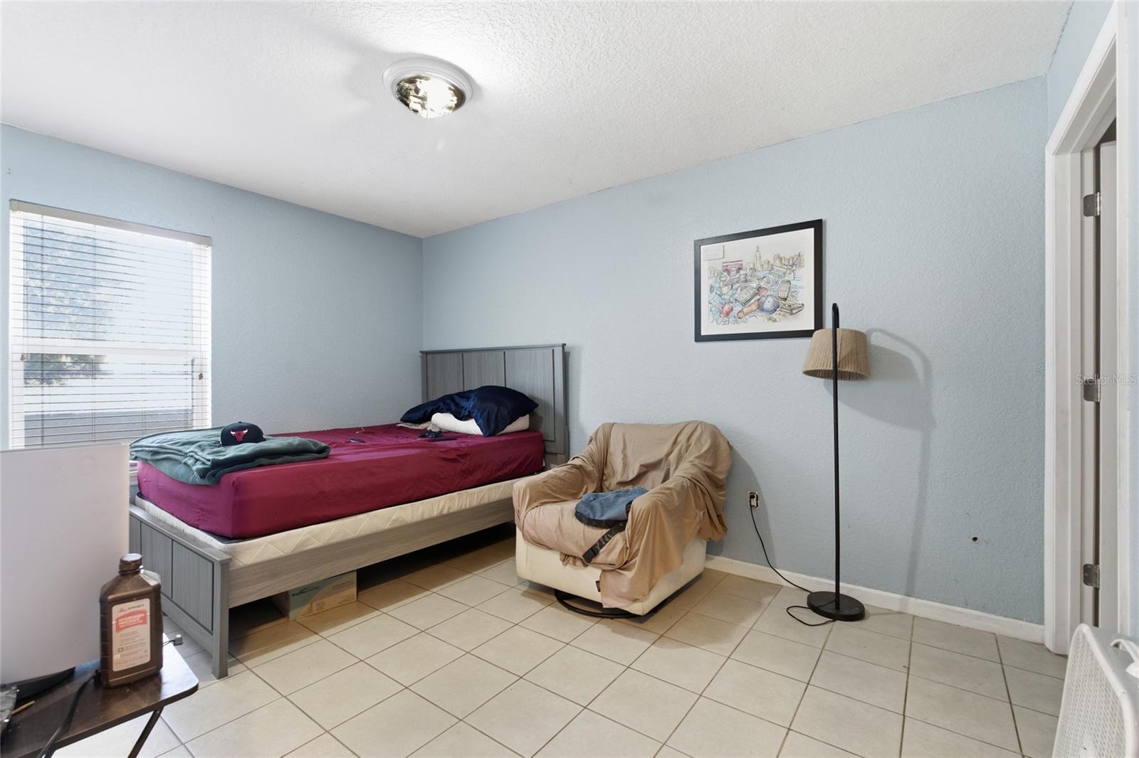 Image 19 of 38 For 8439 Radio Lane