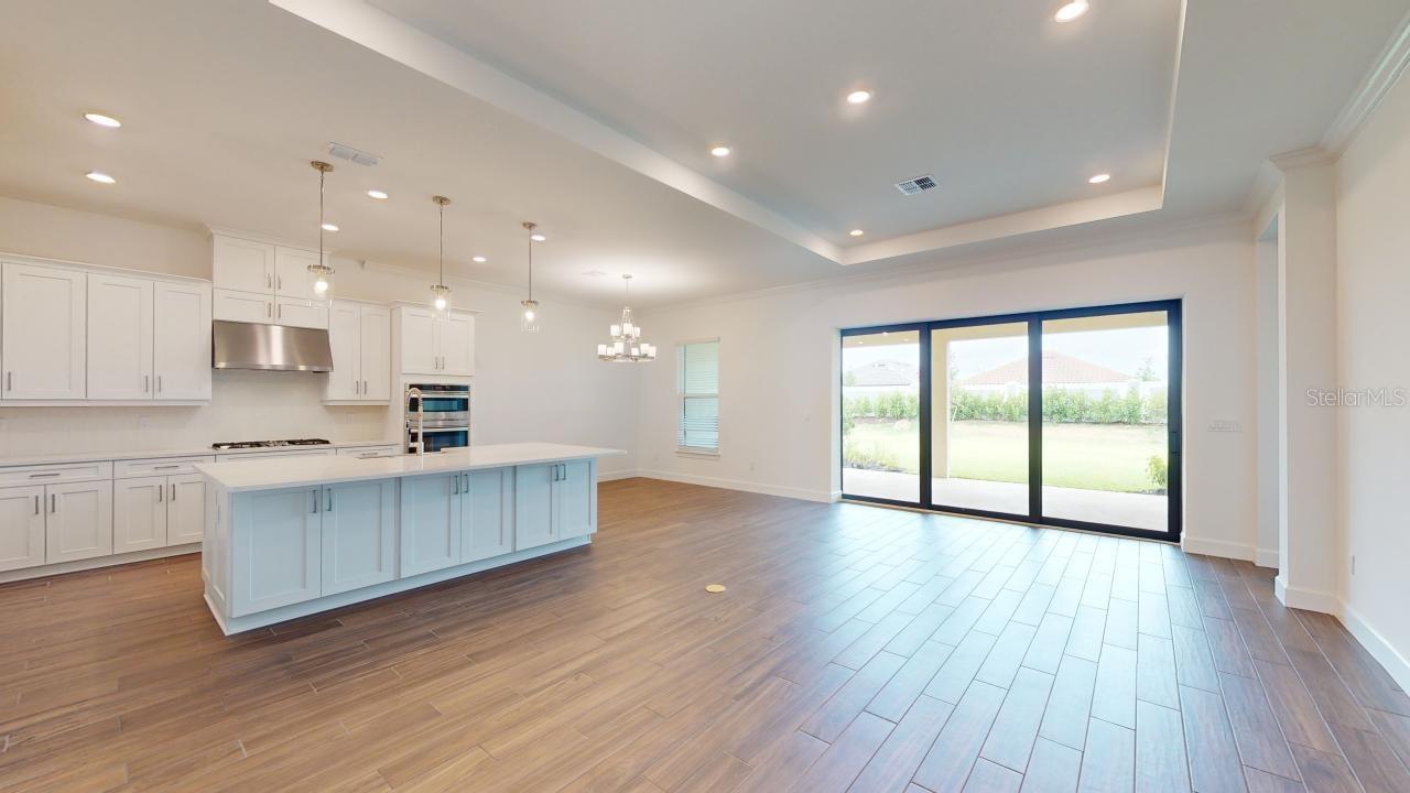 Image 10 of 42 For 30175 Imperati Boulevard