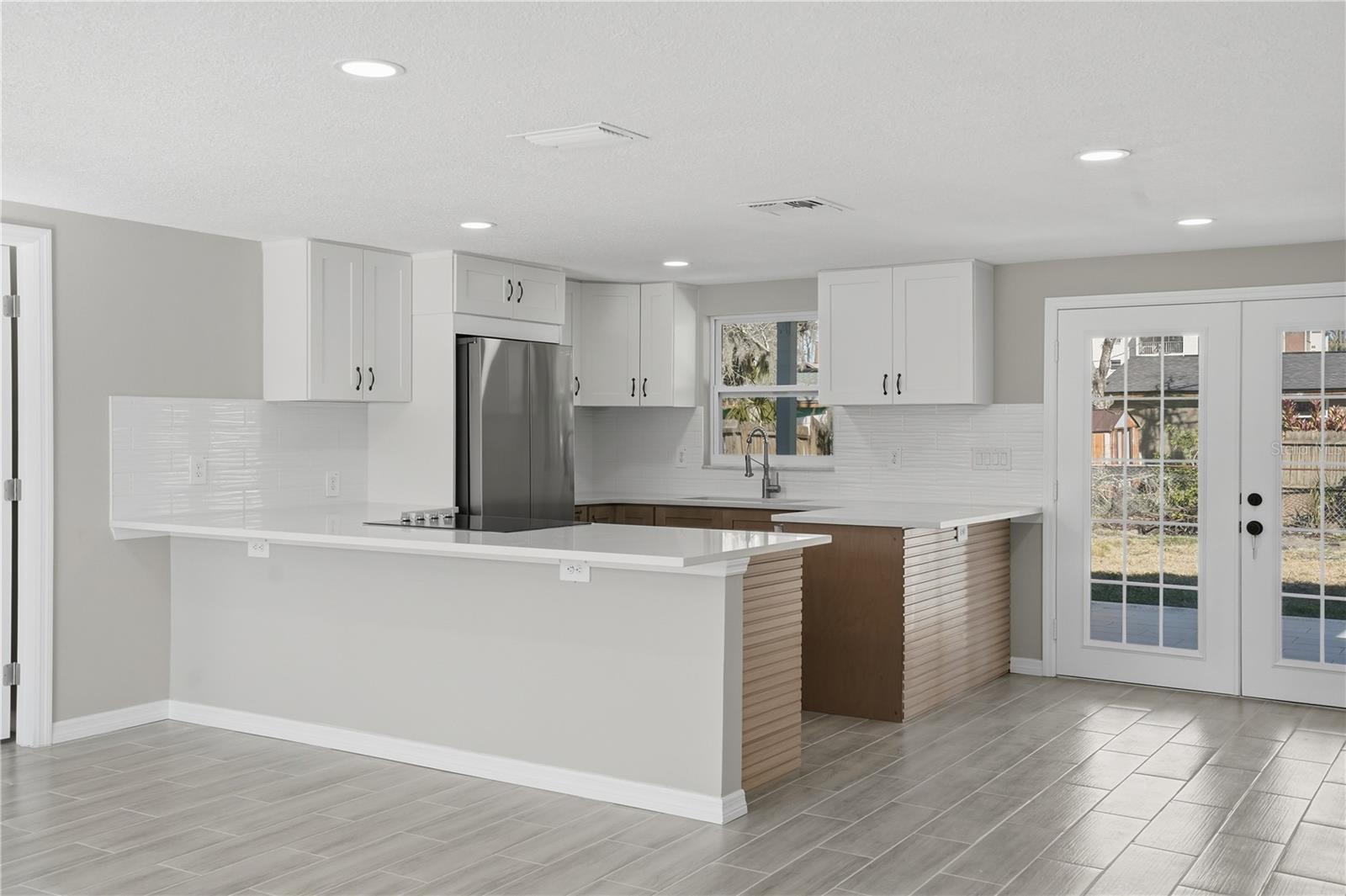 Image 8 of 21 For 5543 Quist Drive
