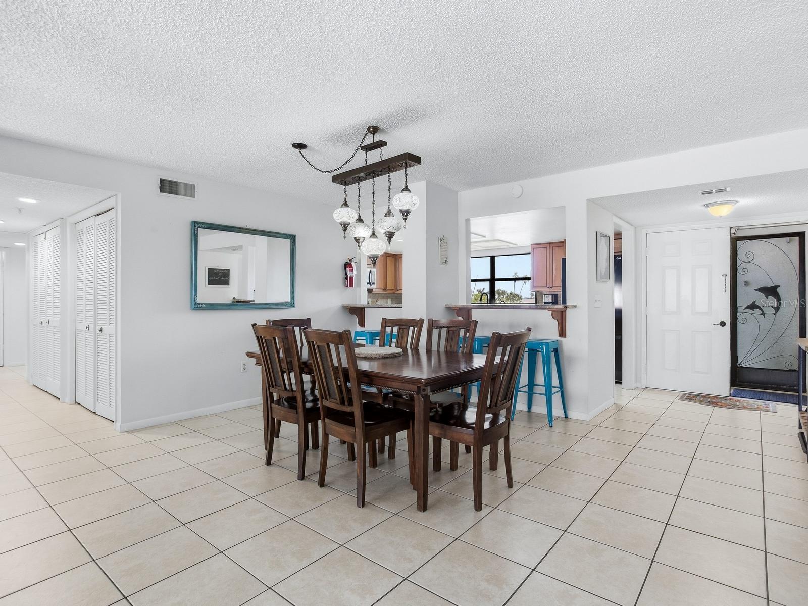 Image 14 of 70 For 1005 Gulf Boulevard 10