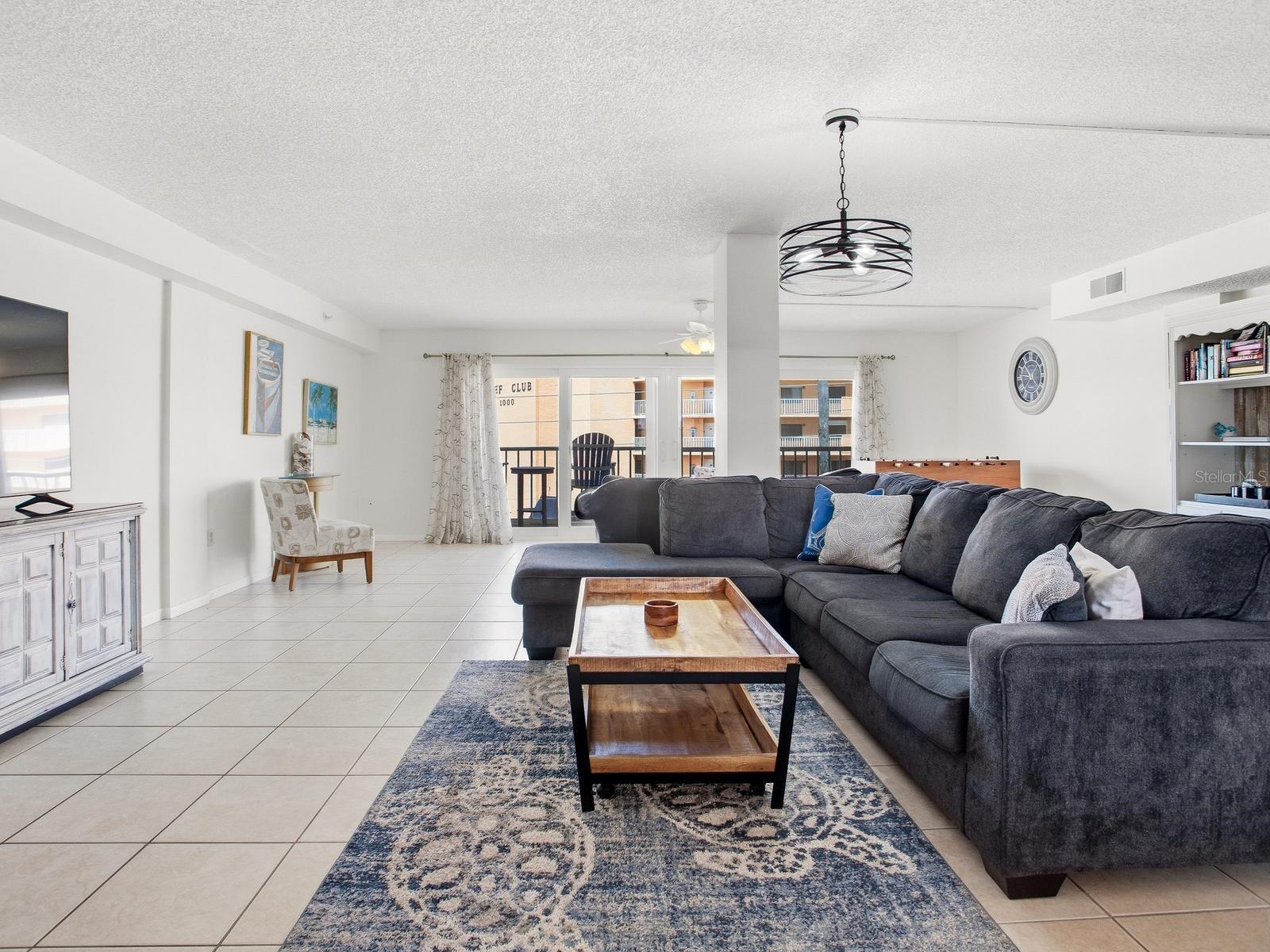 Image 16 of 70 For 1005 Gulf Boulevard 10
