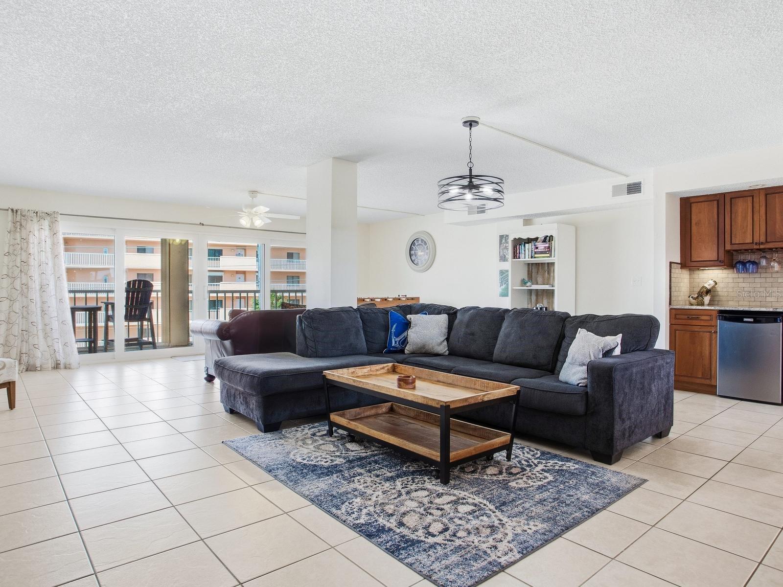 Image 17 of 70 For 1005 Gulf Boulevard 10