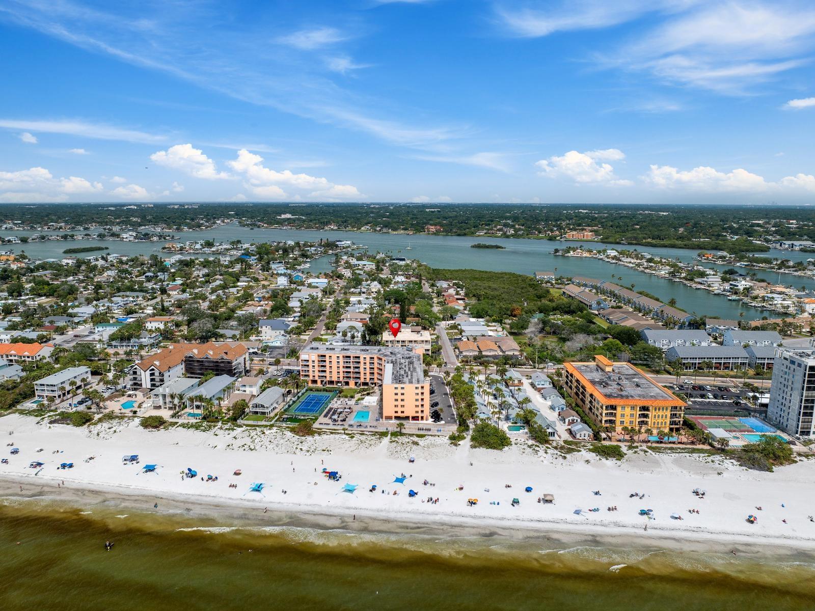 Image 58 of 70 For 1005 Gulf Boulevard 10