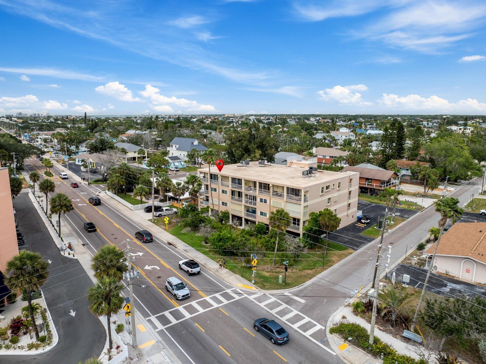 Image 59 of 70 For 1005 Gulf Boulevard 10