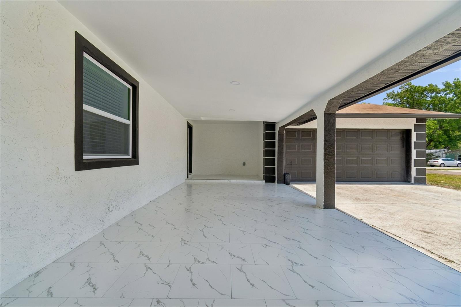 Listing photo id 9 for 7906 Fremont Avenue