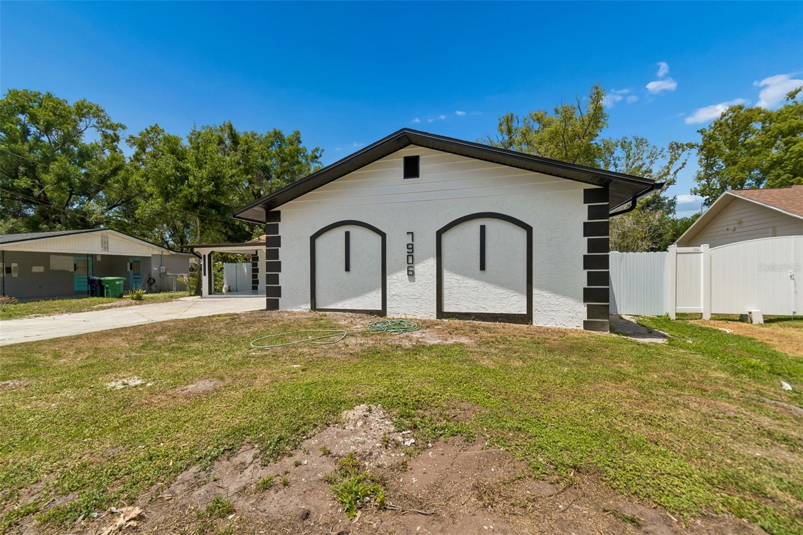 Listing photo id 0 for 7906 Fremont Avenue