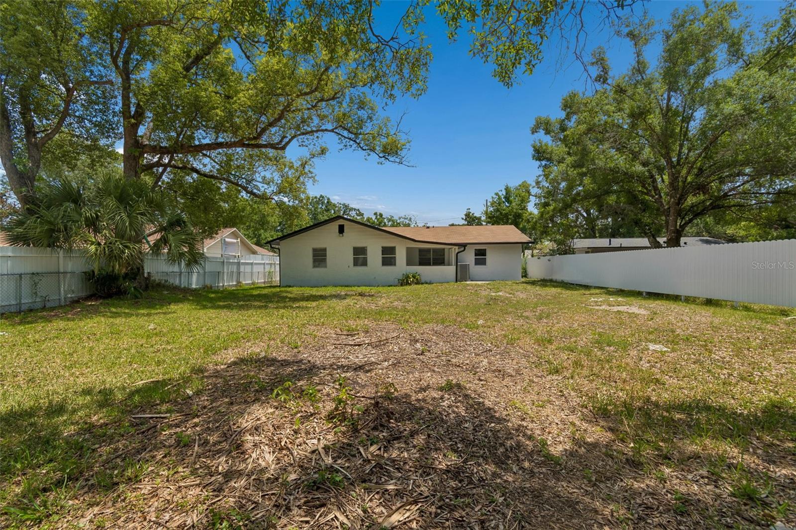 Listing photo id 71 for 7906 Fremont Avenue