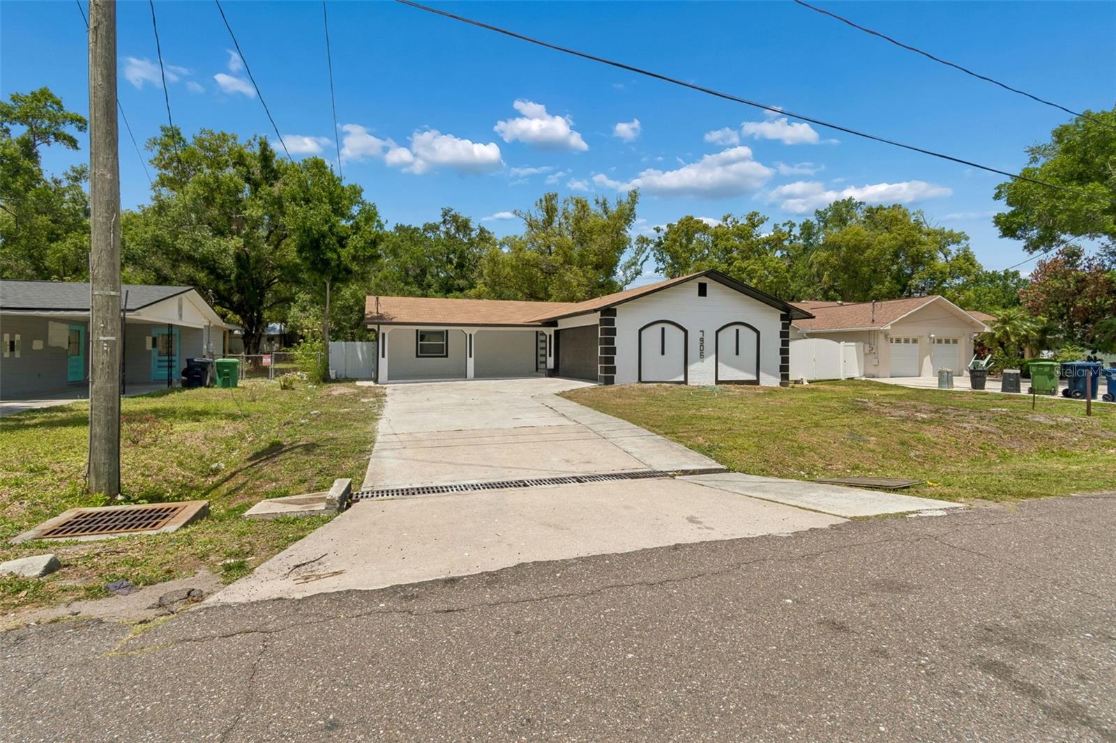Listing photo id 6 for 7906 Fremont Avenue