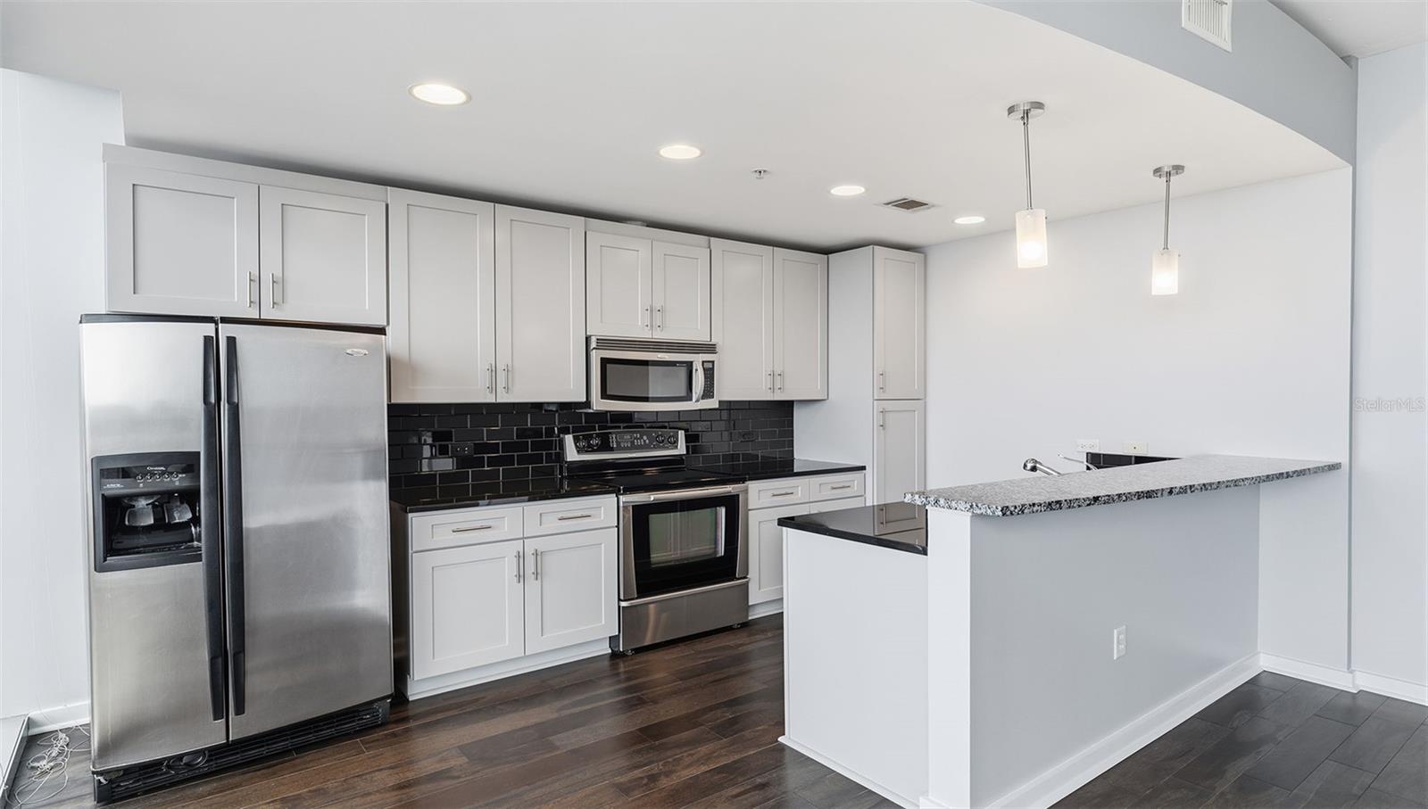 Image 10 of 51 For 777 Ashley Drive 1209