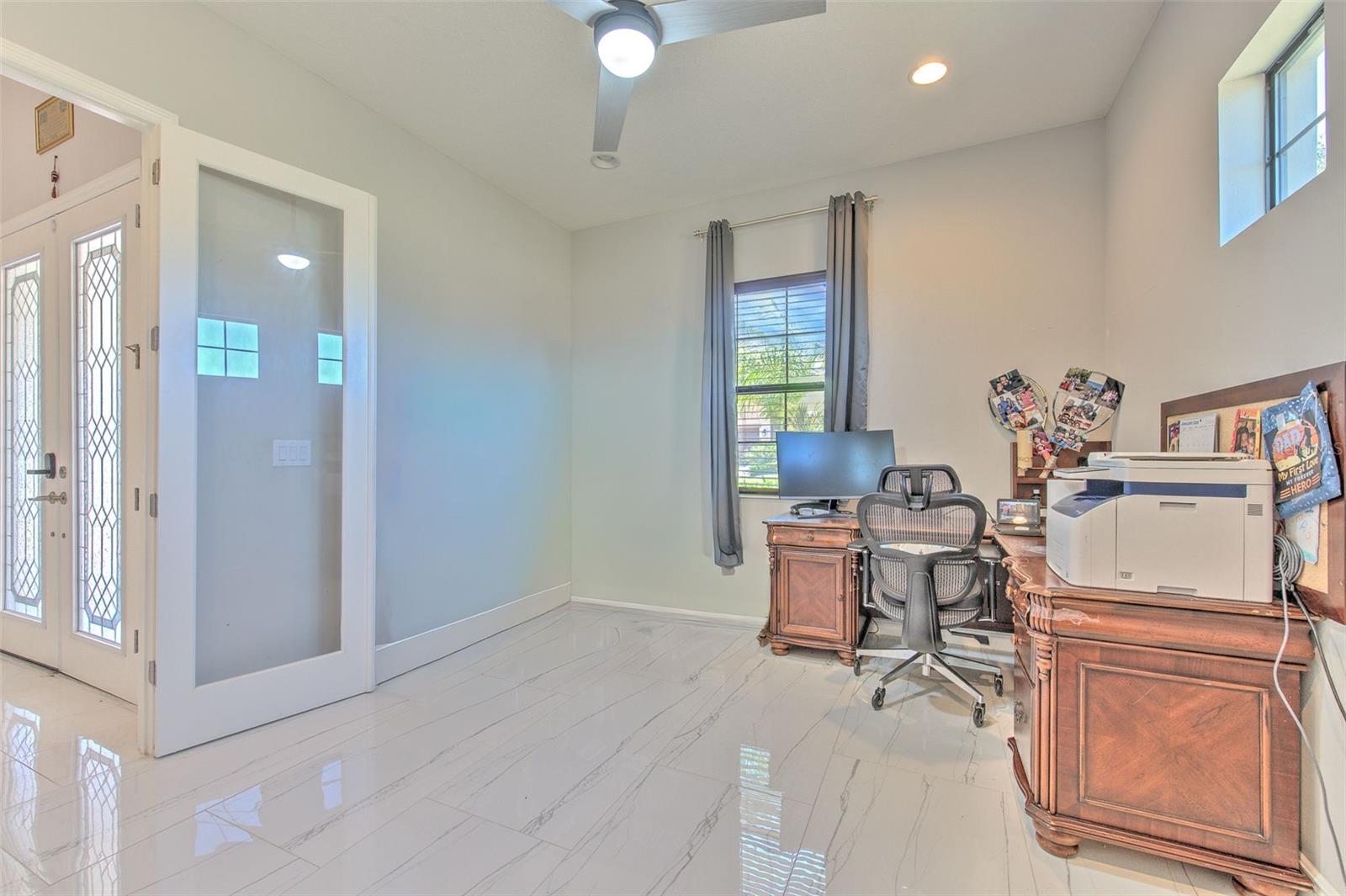 Image 40 of 79 For 1014 Sonesta Avenue