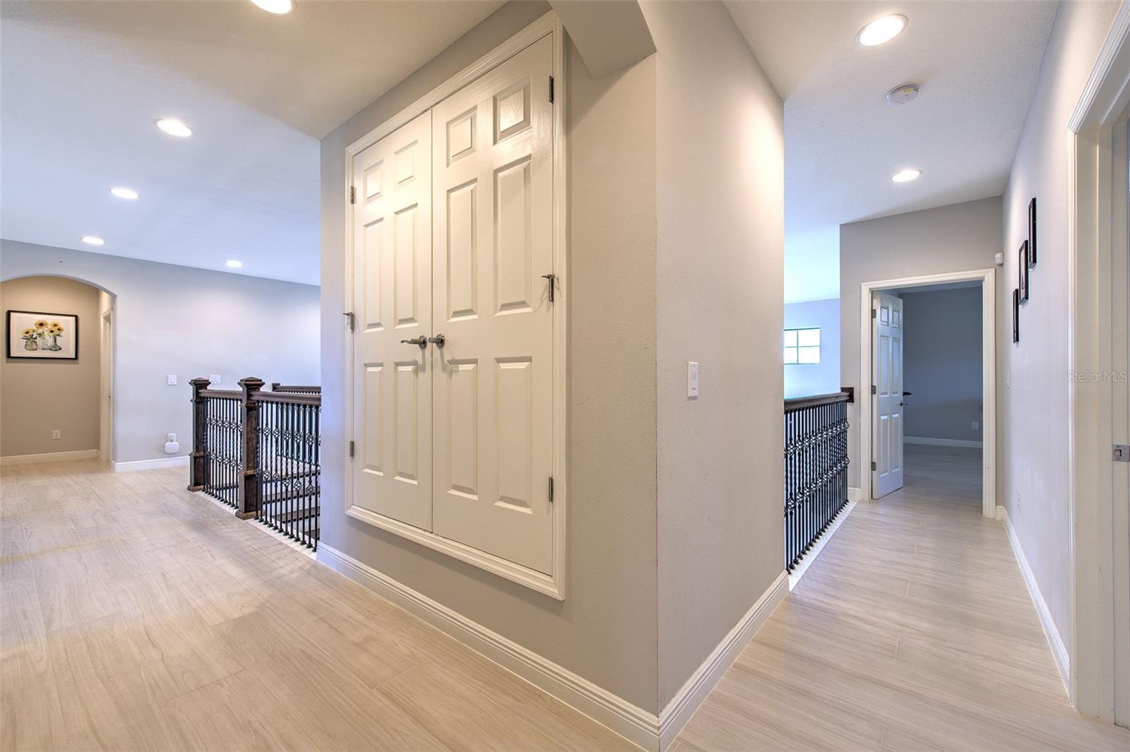 Image 45 of 79 For 1014 Sonesta Avenue
