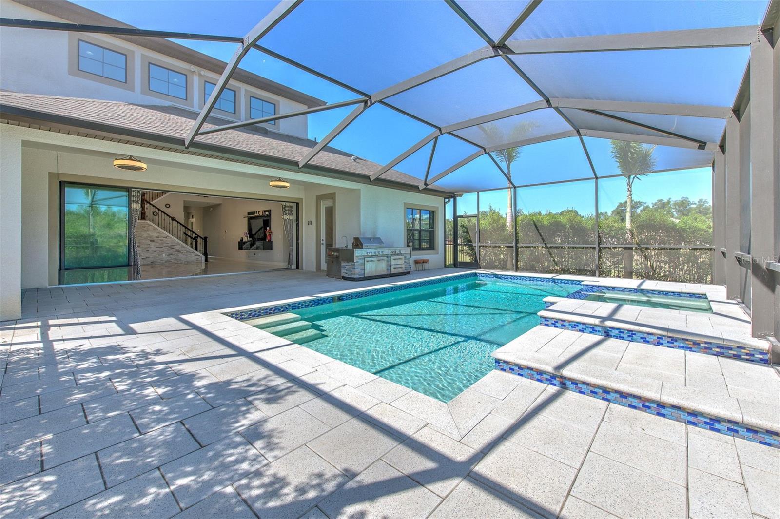 Image 6 of 79 For 1014 Sonesta Avenue