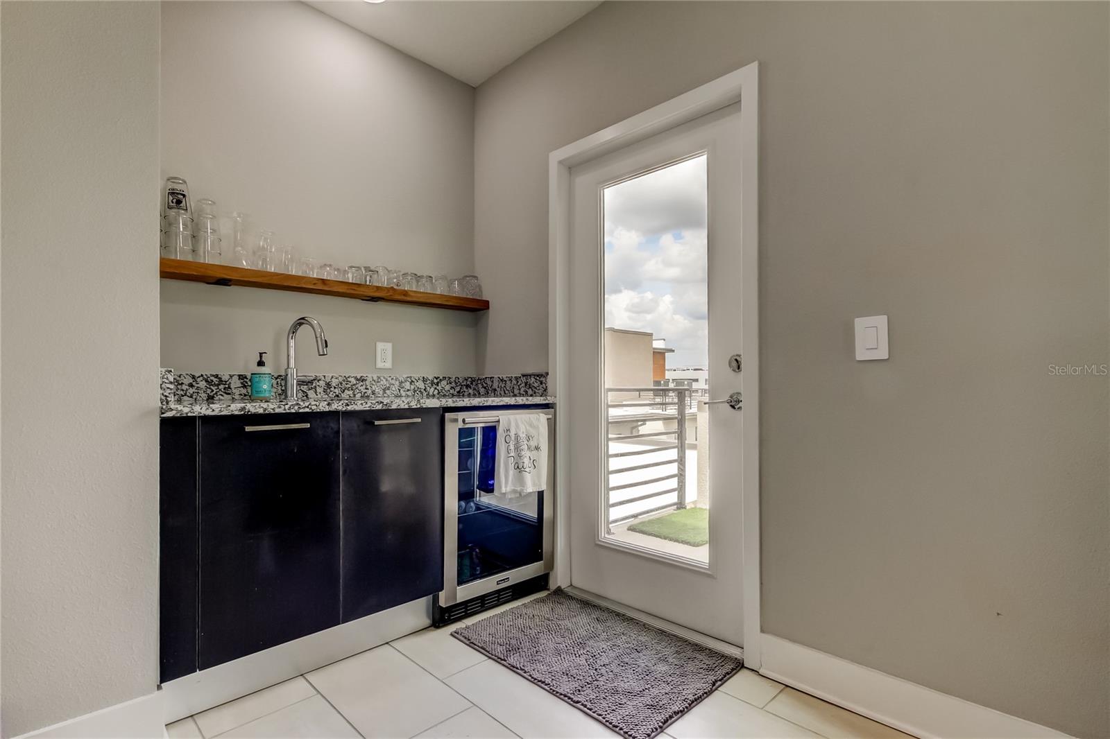 Image 28 of 29 For 2511 Grady Avenue 78