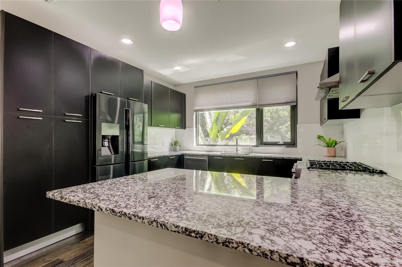 Image 5 of 29 For 2511 Grady Avenue 78