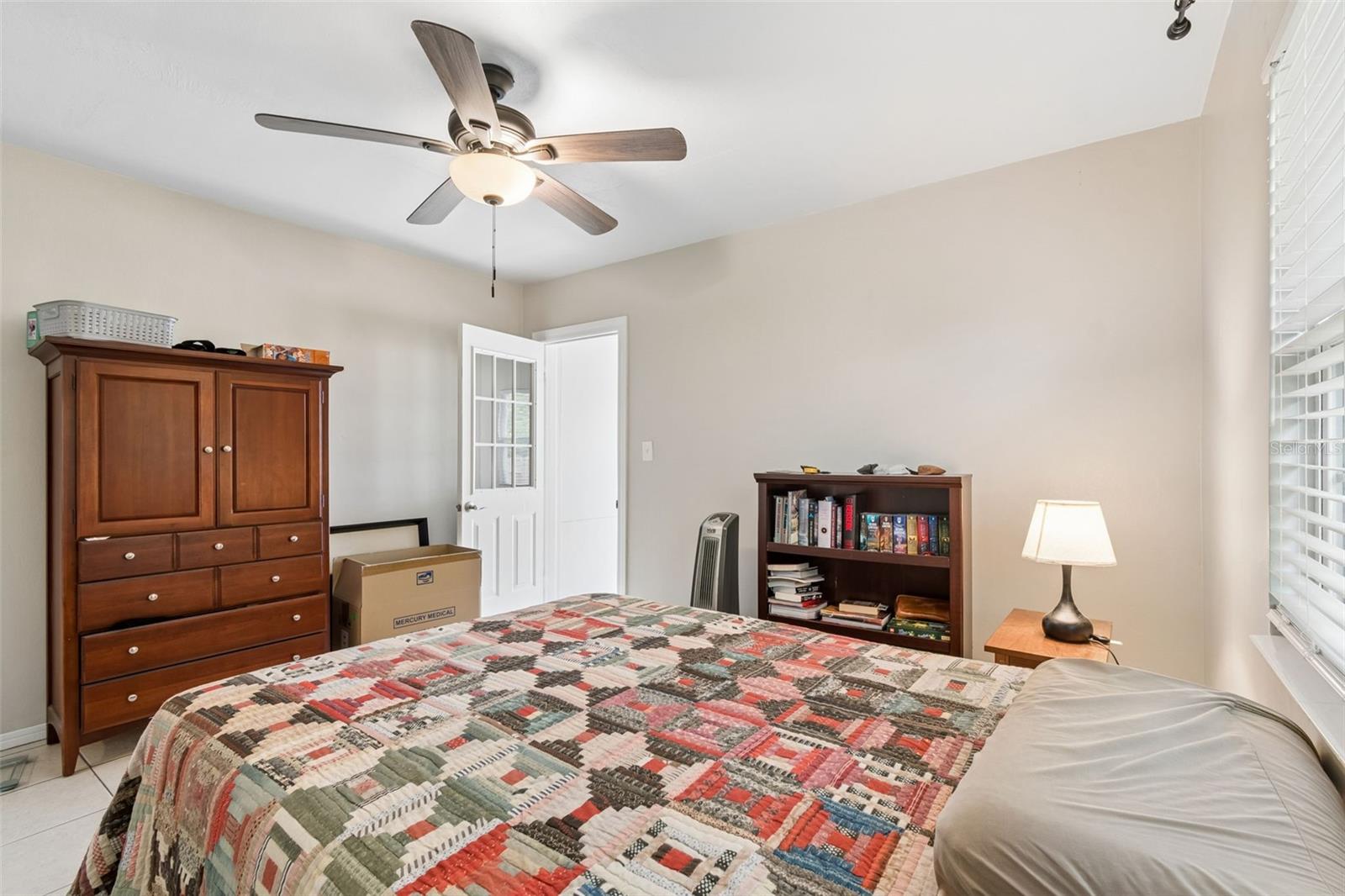 Image 12 of 70 For 1500 30th Avenue N