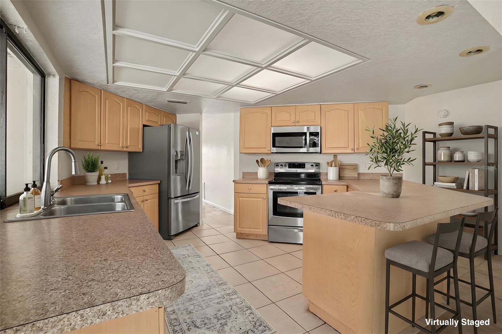 Image 14 of 54 For 7028 Fernleaf Court