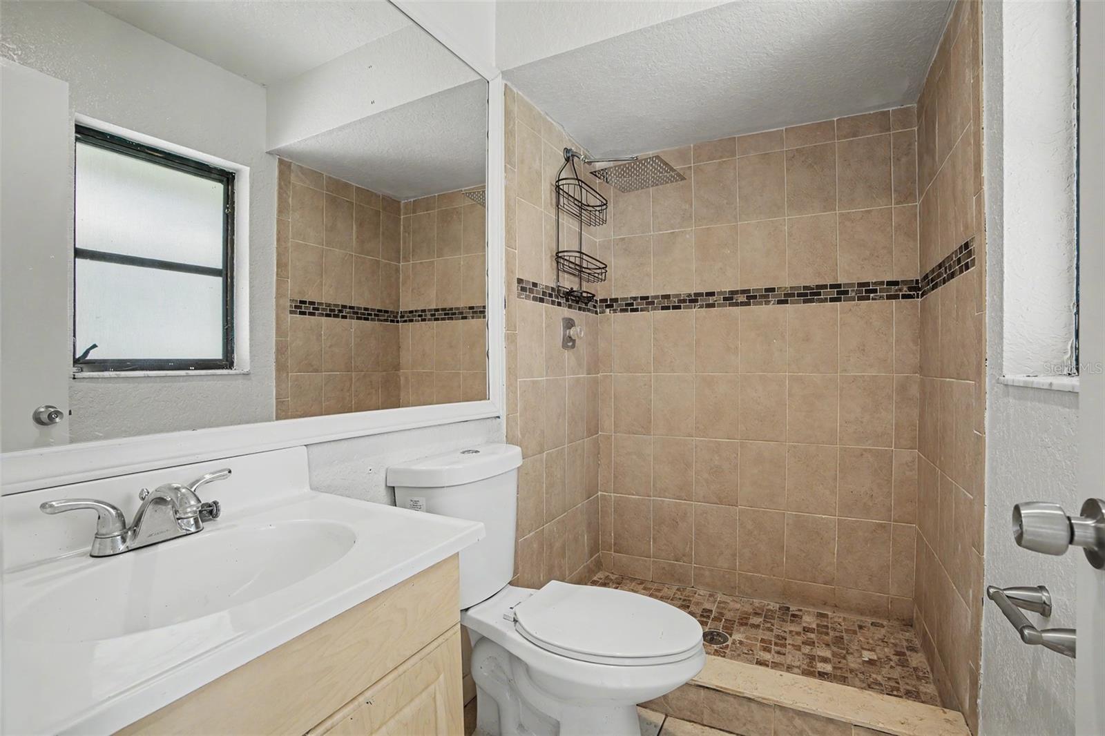 Image 27 of 54 For 7028 Fernleaf Court