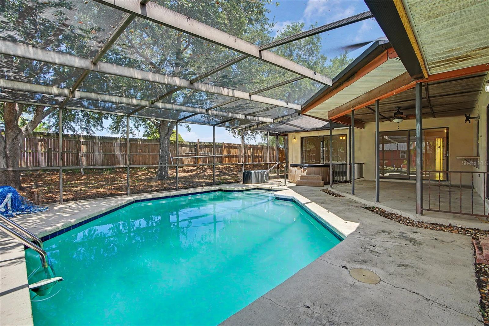 Image 34 of 54 For 7028 Fernleaf Court