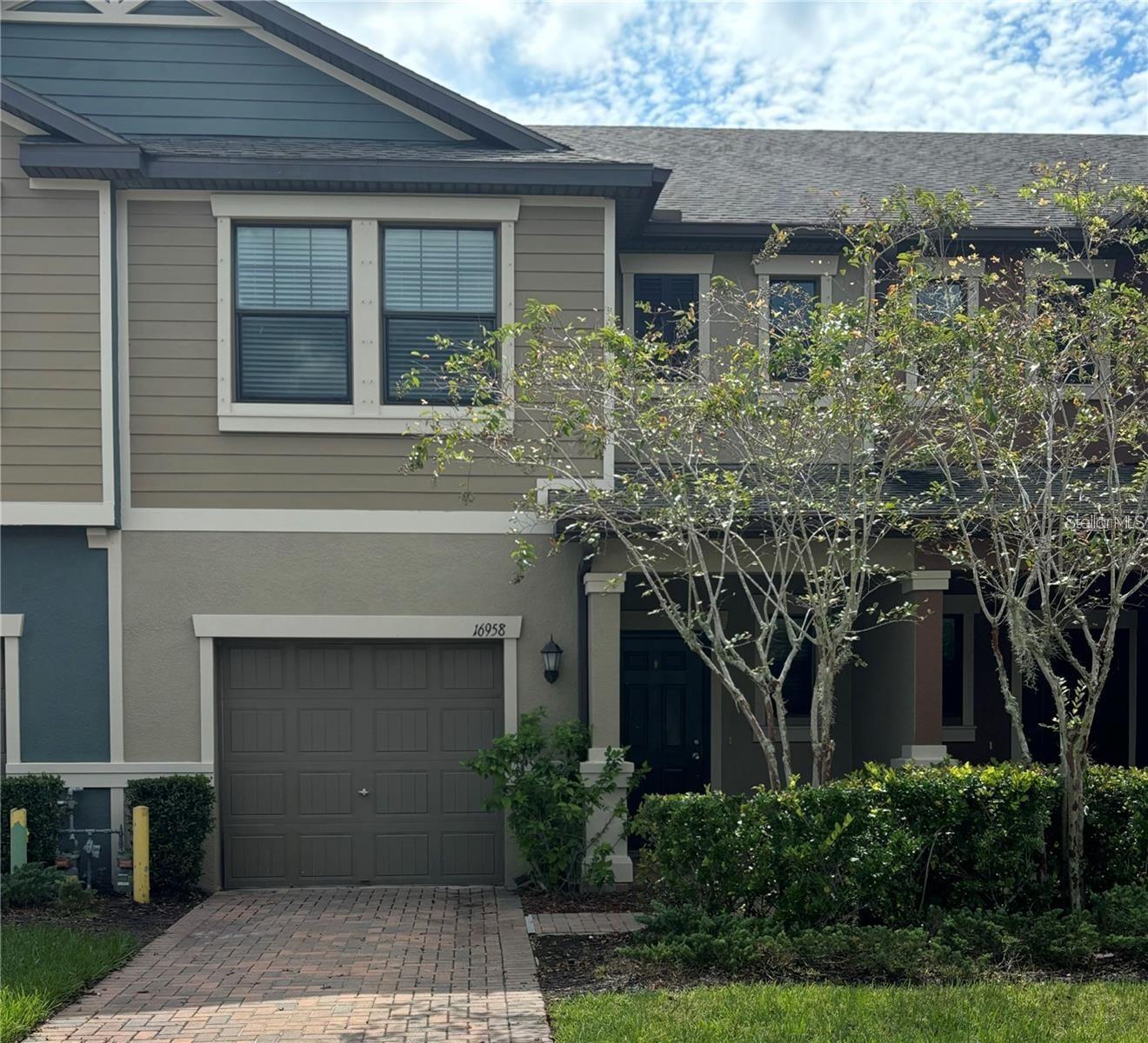 Details for 16958 Storyline Drive, LAND O LAKES, FL 34638