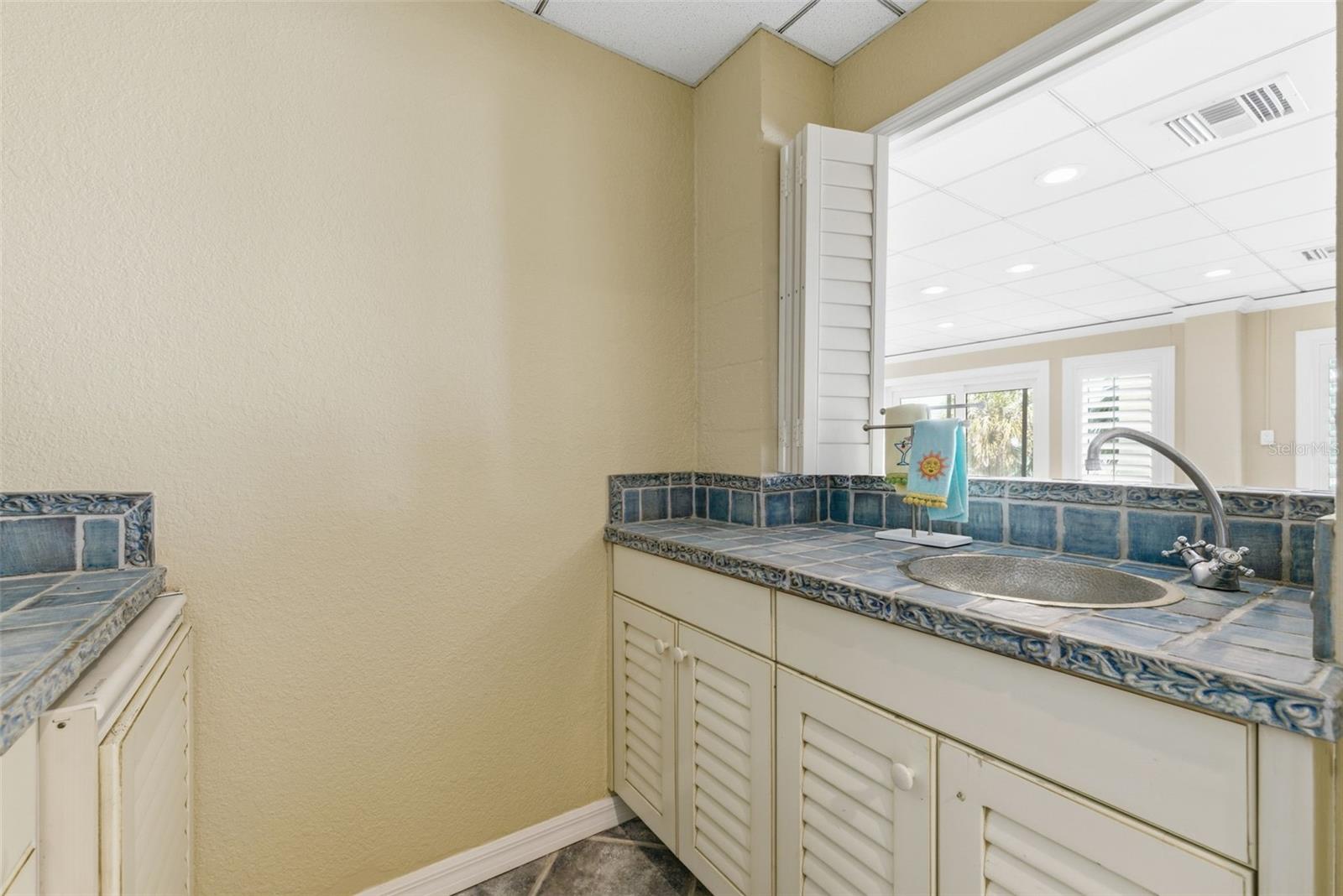 Image 77 of 95 For 24 Pine Circle